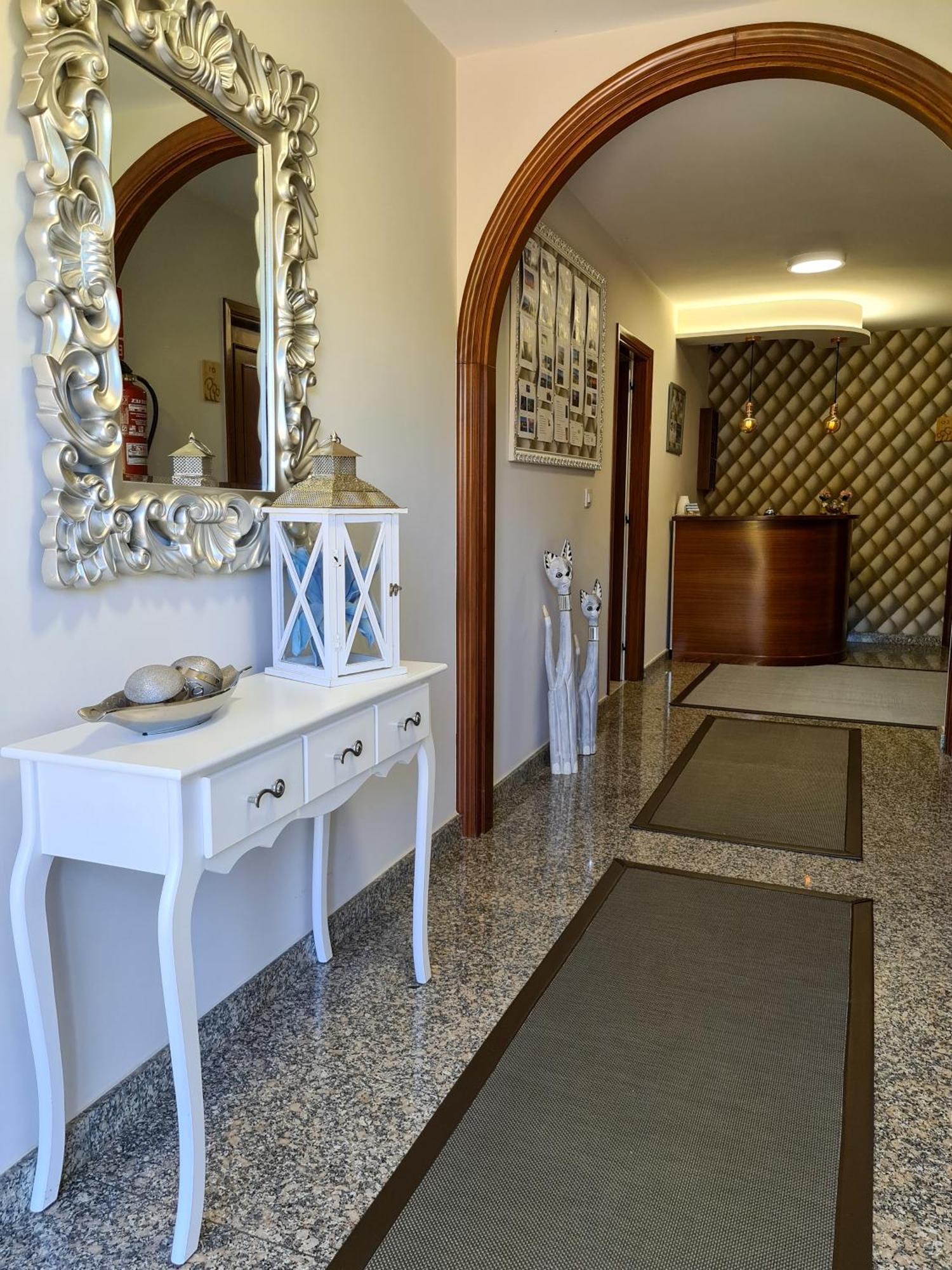 Pensión Residencia Cecilia Aios Exterior foto
